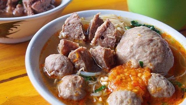 Isu Negatif Seputar Bakso : Diludahi, Pakai Kuah Sempak, Ada Lagi?