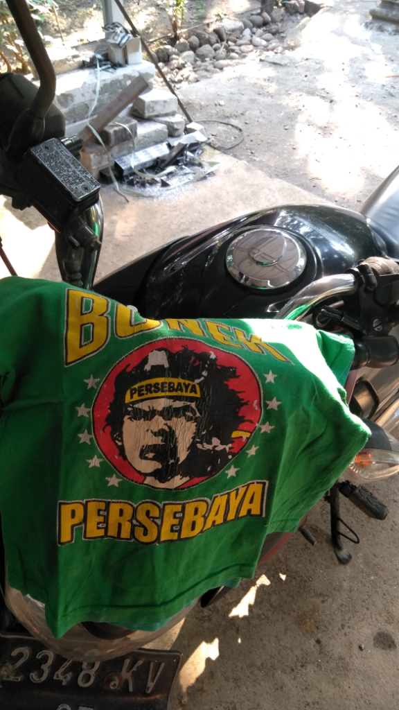 Bakal Tetap Nonton Liga Sepakbola dari Rumah Tapi Tetap Ketar-Ketir Nih!