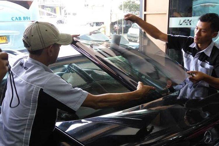 Tau Gak sih? Kaca Film Mobil ada Masa Kadaluwarsa loh!