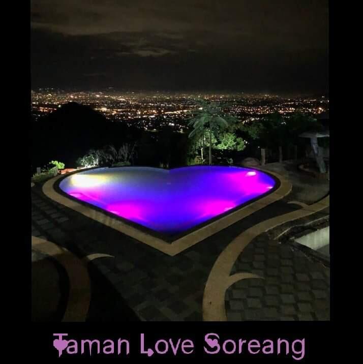 Mengintip Pesona Taman Love Aurora Soreang Surga Nan Romantis Di Bandung Selatan