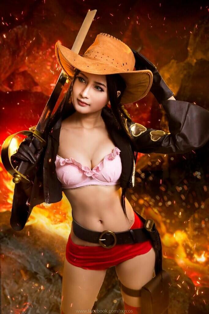 KameAam: Gamers Cantik nan Sexy Asal Jawa Tengah