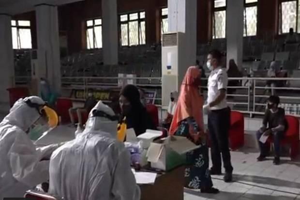 Universitas Haluoleo Kendari terapkan Rapid Test-Protokol Kesehatan