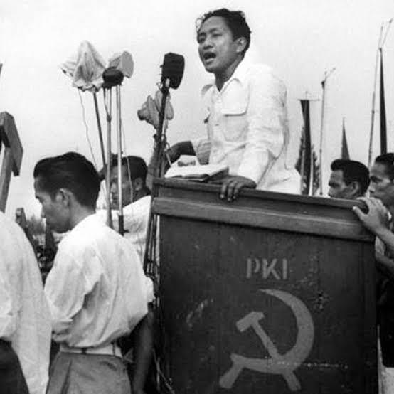 Mendidik Bangsa melalui perbedaan pendapat