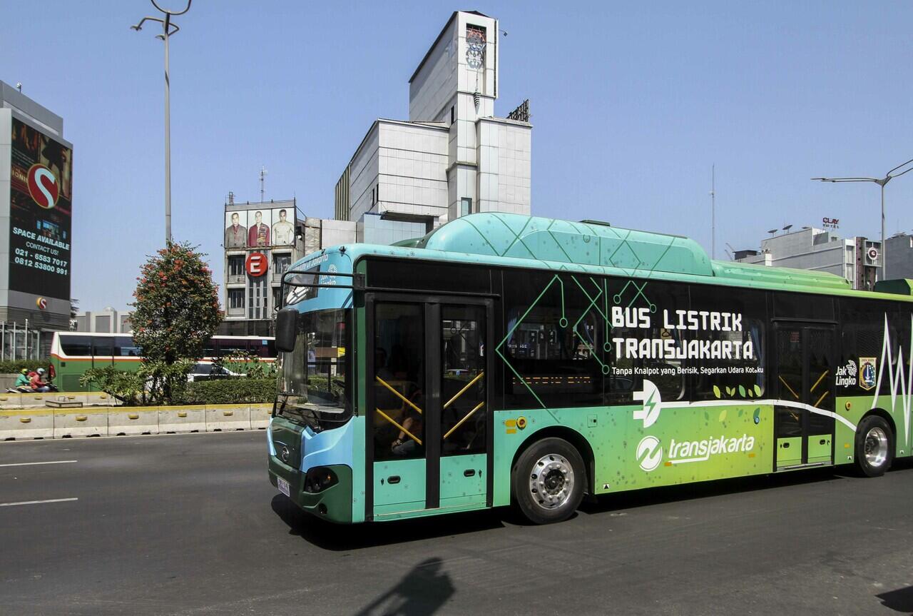 Bus Listrik Transjakarta Mulai Uji Coba, Agan Mau Nyoba Naik?