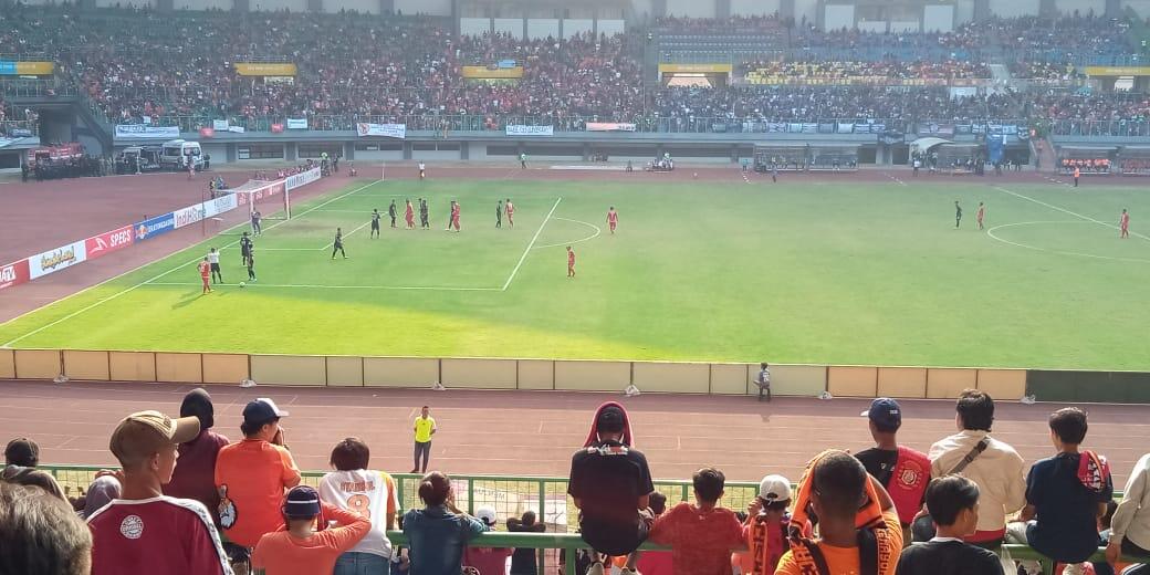 Rindu Liga 1 Indonesia, Rindu Keriuhan di Stadion Dekat Rumah