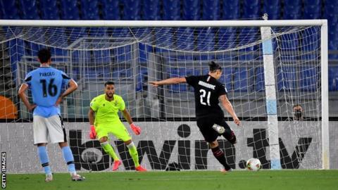 PREDIKSI AC MILAN VS JUVENTUS