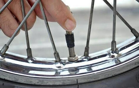 Cara Mengenali Pentil Tubeless yang Baik Dan Benar, Cek Banmu Sekarang Juga!