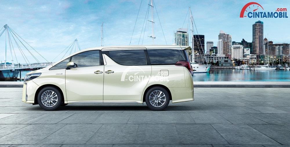 Review Toyota Alphard 2018, Mobil MPV Mewah Milik Via Vallen yang Habis Terbakar