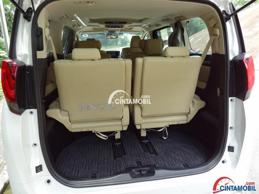 Review Toyota Alphard 2018, Mobil MPV Mewah Milik Via Vallen yang Habis Terbakar