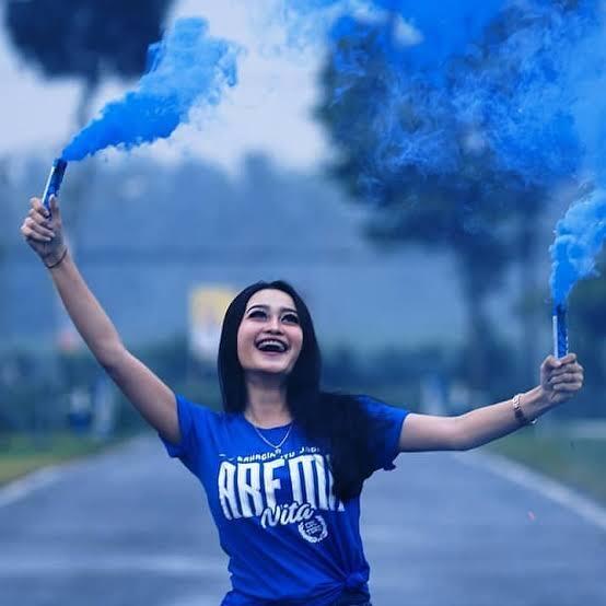 Rinduku pada Nuansa Kemeriahan Konvoi Kelahiran Klub Tercinta, AREMA!