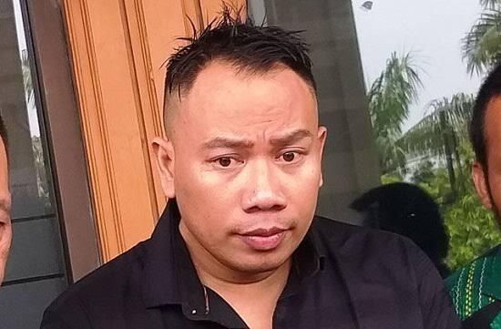 Mengaku Pasrah Bila Dipenjara, Akhirnya Vicky Prasetyo Resmi Ditahan Polisi!