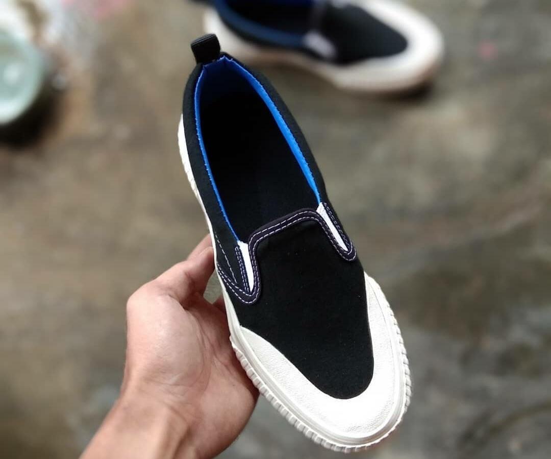 Polosan, Buat Lu yang Mengeluhkan Desain Sepatu Lokal