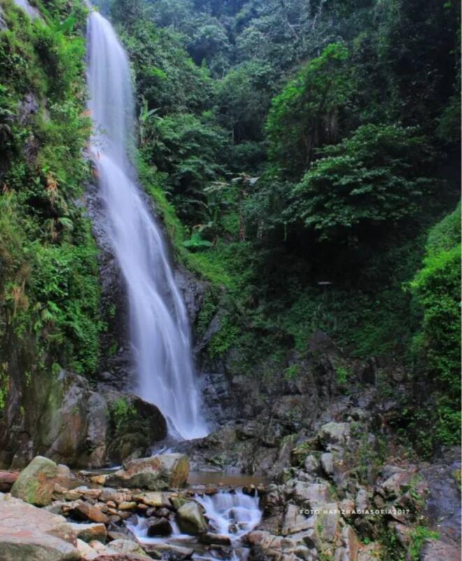 &#91;COC Reg. Karawang&#93;10 Tempat Wisata Curug, Surga Tersembunyi di Tengah Kota Industri!