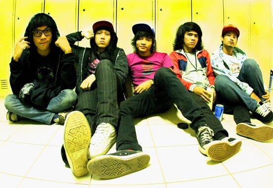 20 Lagu Anthem Remaja Tahun 2000an Versi Ane