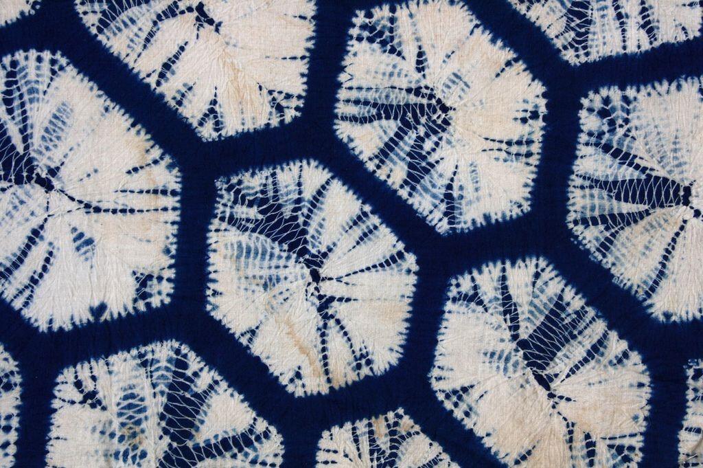 Kenali Batik Shibori, Teknik Membatik Ala Kekaisaran Jepang!