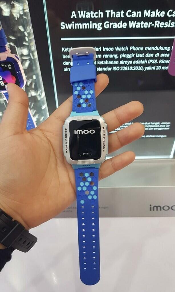 udah 20 tahun tapi pengen pengen smartwatch anak2