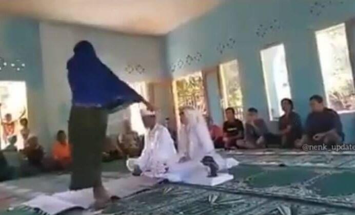 Viral Ibu-ibu Ngamuk di Acara Akad Nikah Anaknya, Ternyata Begini Cerita di Baliknya