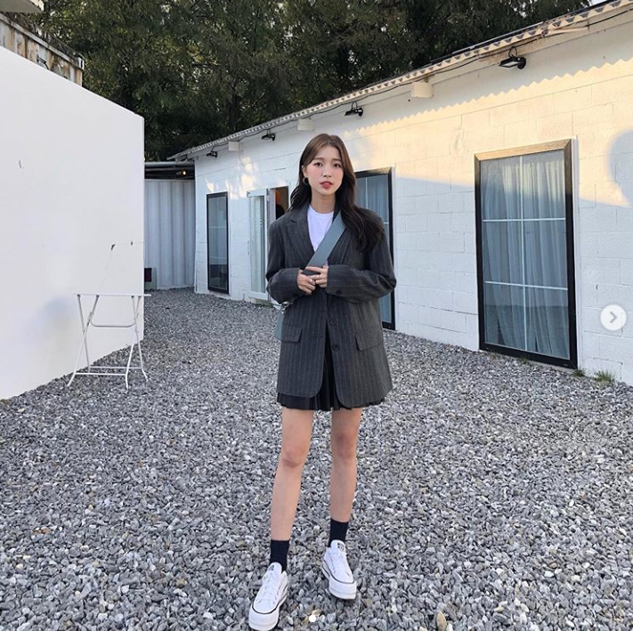 Intip Gaya Kang Nara, Tampil Stylish usai Minggat dari Korea Utara