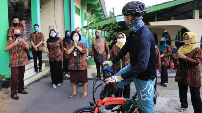 Positif Corona Meroket, Ganjar: Semarang Raya Pembatasan Kegiatan Masyarakat