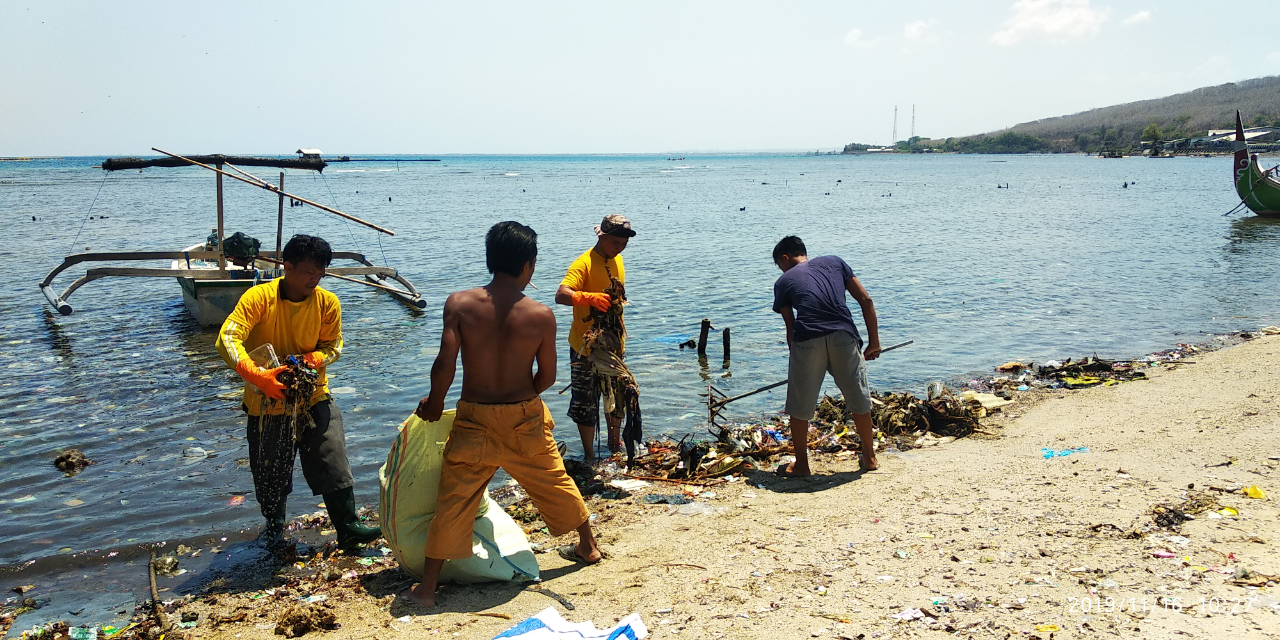 Laut Dan Sampah
Sungai Dan Sampah
Pantai Dan Sampah