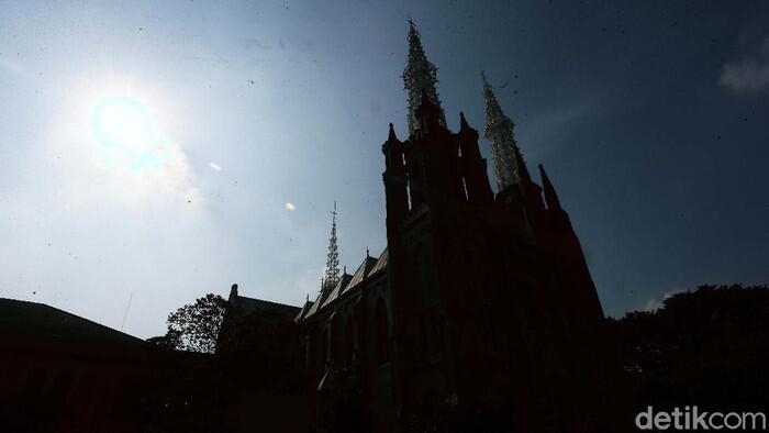 &#91;FOTO&#93; Gereja Katedral Jakarta Kembali Dibuka untuk Ibadah