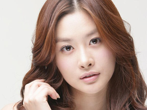 Seperti Hana Hanifah, 4 Artis Cantik Korea Ini Pernah Tersandung Kasus Prostitusi