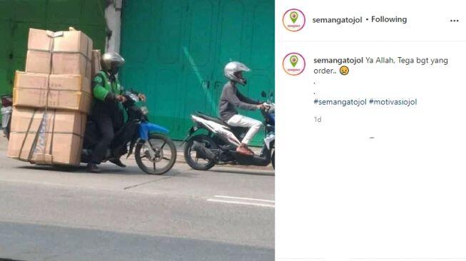 Tega Nian, 5 Muatan Motor yang Serba Ekstrem Ini Bikin Heran