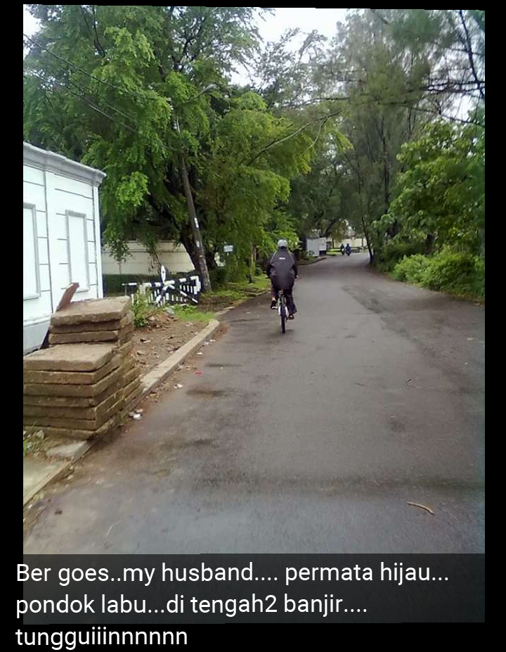 Bikin Terharu Netizen Driver Ojol Goes Sepeda Pelanggan yang Kelelahan