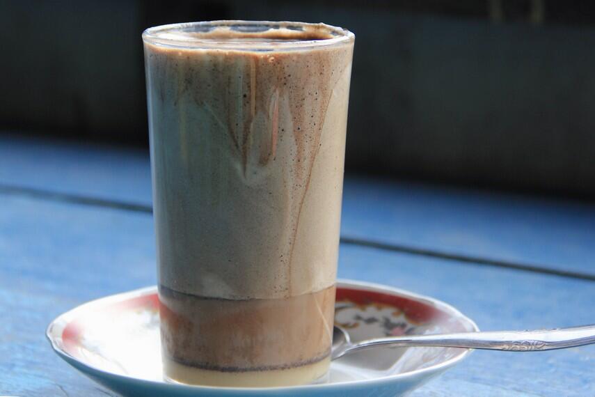 Cara Beda Menikmati Kopi di Minangkabau