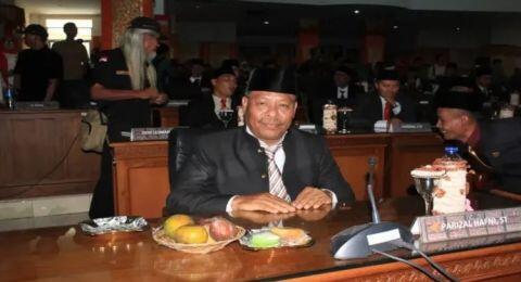 Dipolisikan Diduga Curi Thermo Gun BPBD, Ketua DPRD Pasbar: Saya Pinjam