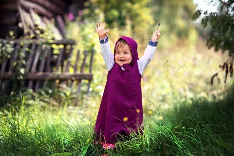 Imut dan Menggemaskan, Inilah Deretan Foto Gadis Kecil Mirip Tokoh Kartun Masha