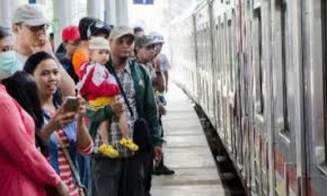 Catat! Mulai 20 Juli 2020, Penumpang KRL Diwajibkan Berpakaian Lengan-panjang