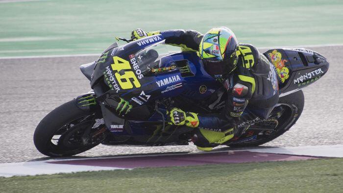 Valentino Rossi Buru Perpisahan Manis dengan Yamaha