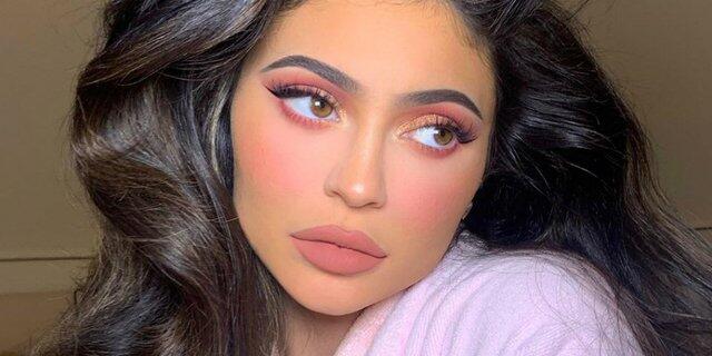 Kylie Jenner Dikira Nyindir dinda haw!