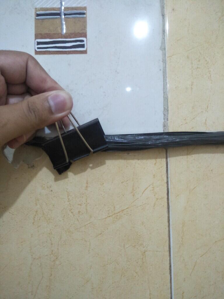 (DIY Life Hack) Membuat Gantungan Baju di Kamar Mandi Menggunakan Alat Sederhana