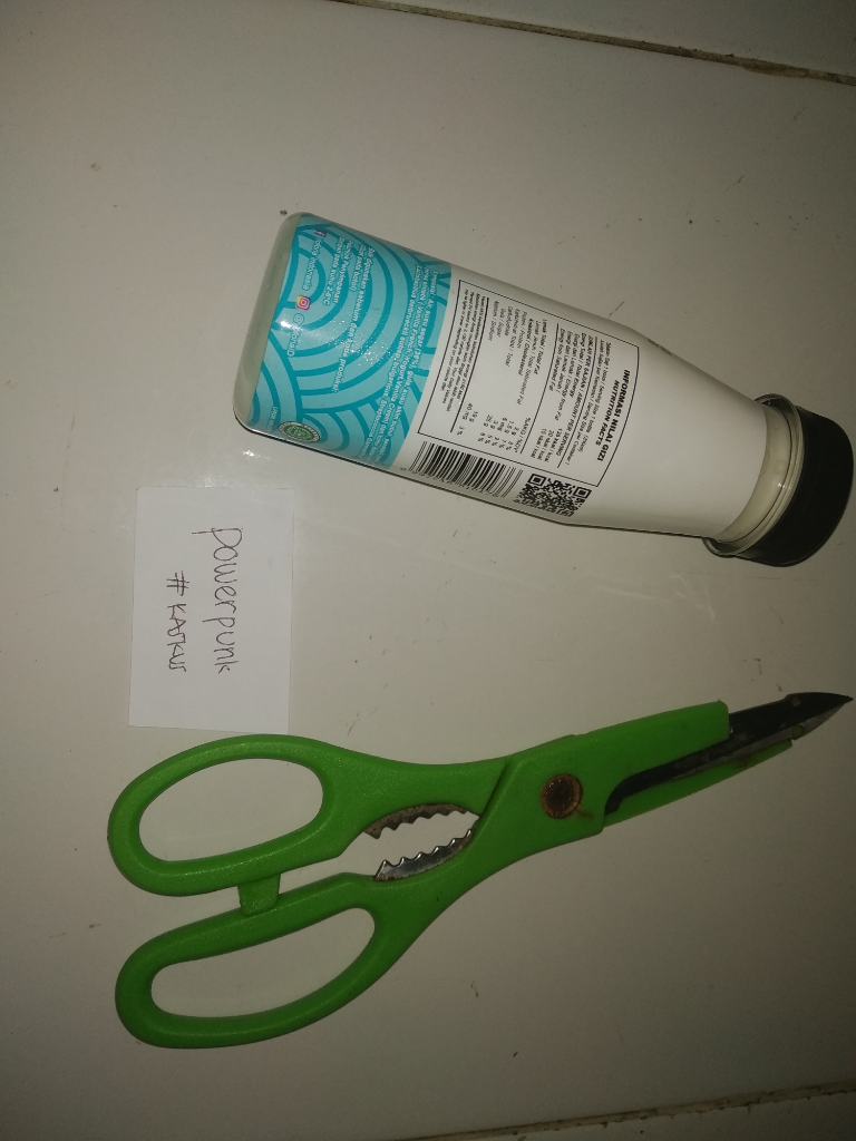 (DIY Life Hack)Cara Mengunci Bungkus Makanan Dengan Botol Bekas