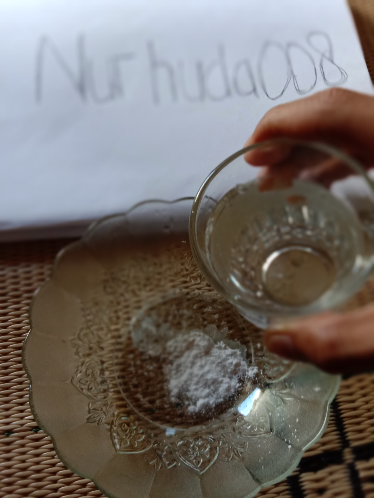 (DIY Life Hacks) Membersihkan Jendela Kaca dengan Bedak Tabur, Dijamin Kinclong!