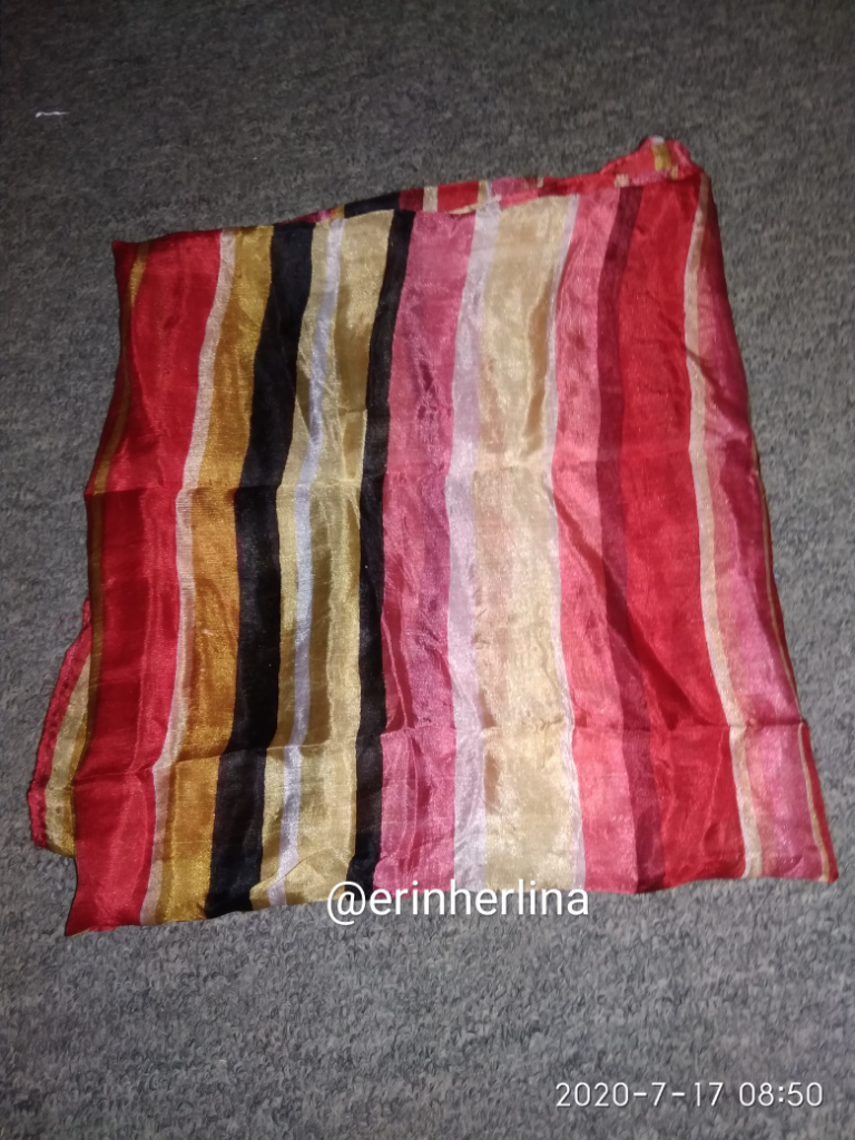 Tas Cantik Dari Kerudung