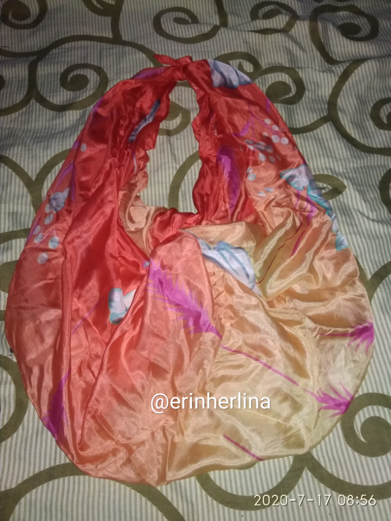 Tas Cantik Dari Kerudung