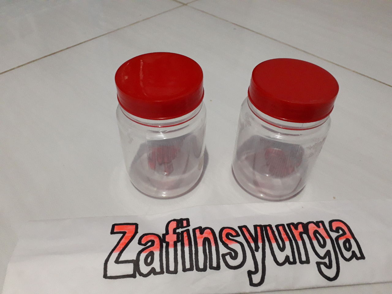 Shaker Bumbu Halus dari Toples Kecil