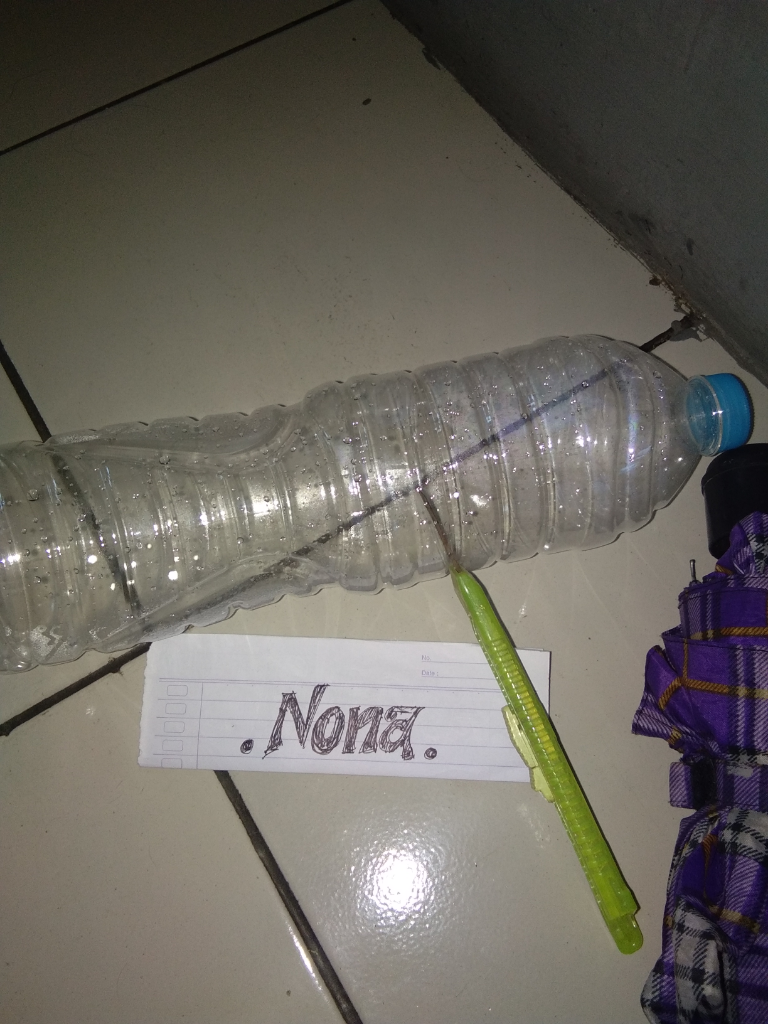 Life Hack, Tips Meniriskan Payung Sesudah Dipakai Saat Hujan