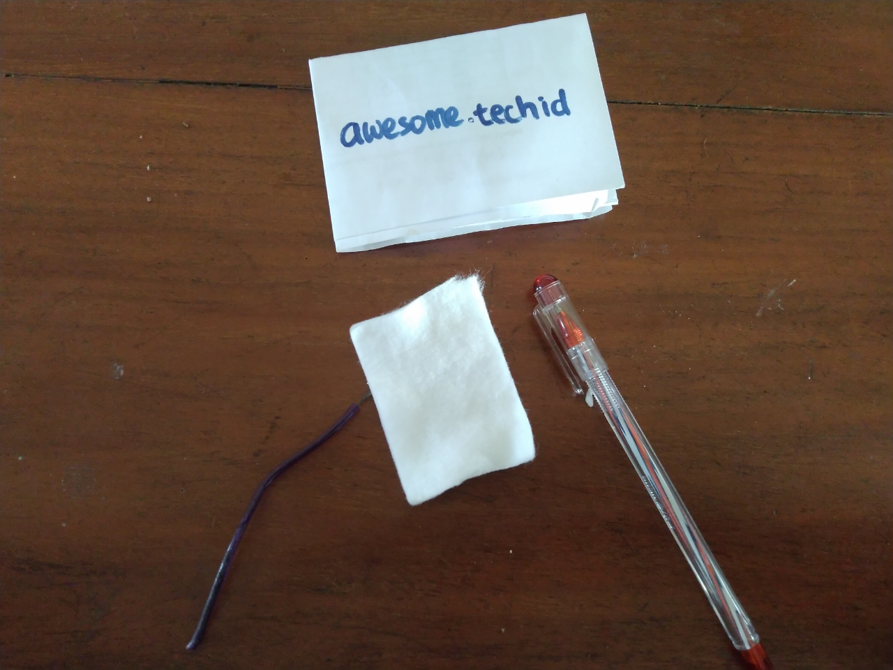 DIY Stylus Sederhana Buat Kalian Yang Gak Punya Duit Untuk Beli Stylus Beneran