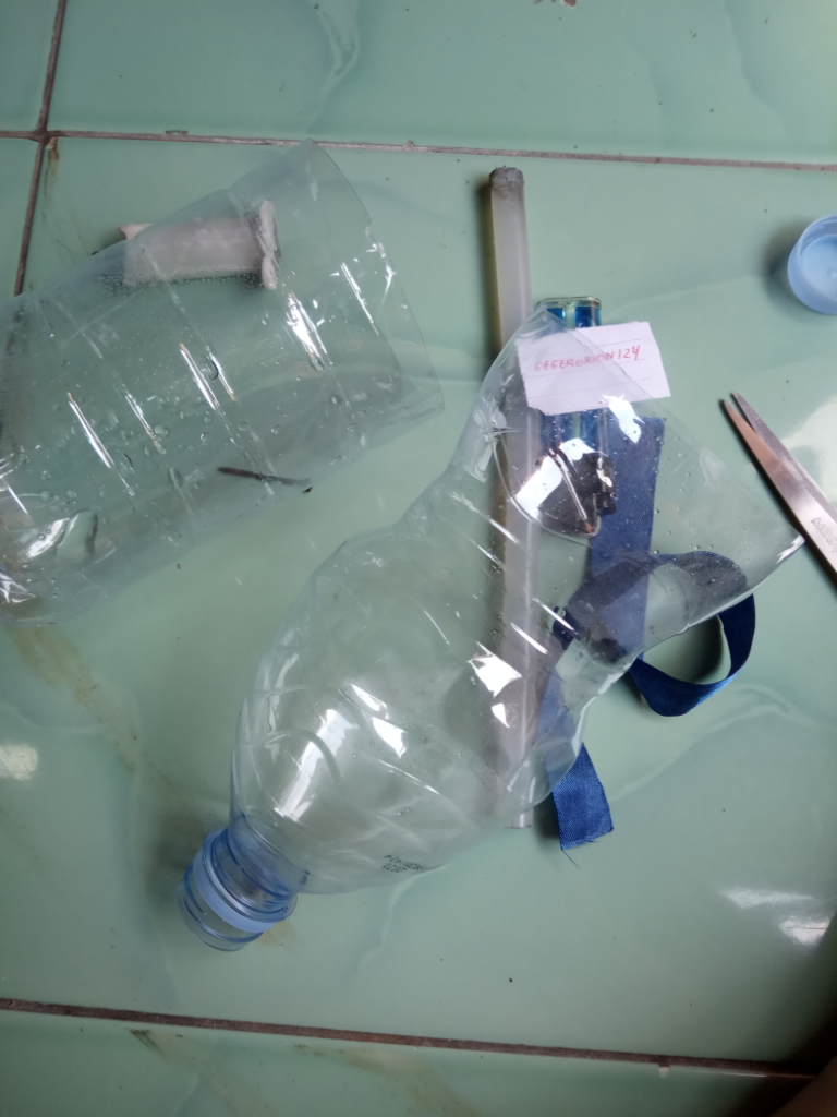 &#91;DIY-Life Hack&#93; Membuat Wadah Sendok Dari Botol Bekas Ala Ane