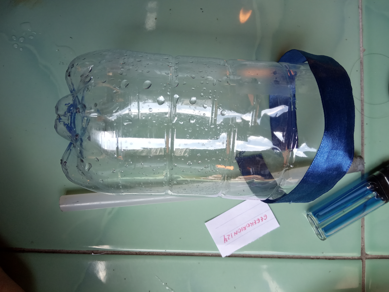 &#91;DIY-Life Hack&#93; Membuat Wadah Sendok Dari Botol Bekas Ala Ane