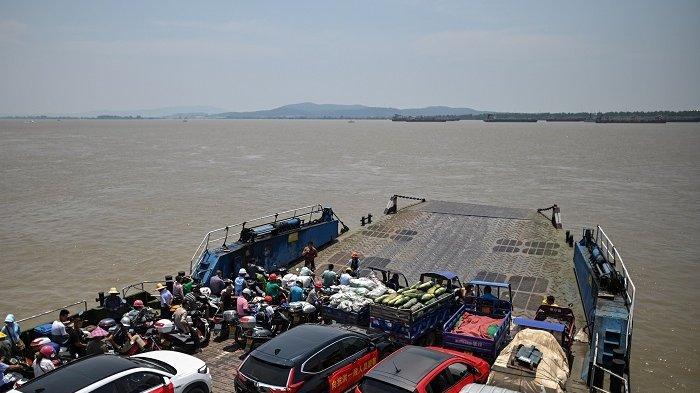 Banjir Kepung 24 Provinsi di China, Ini Dia Foto-Fotonya