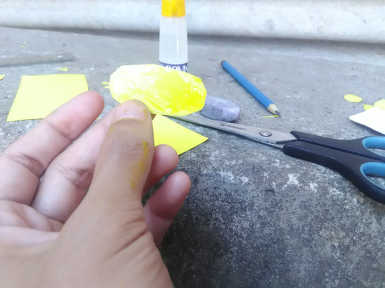 &#91;DIY Life Hack&#93; Membuat Pesawat Mainan Dari Botol Bekas Air Mineral