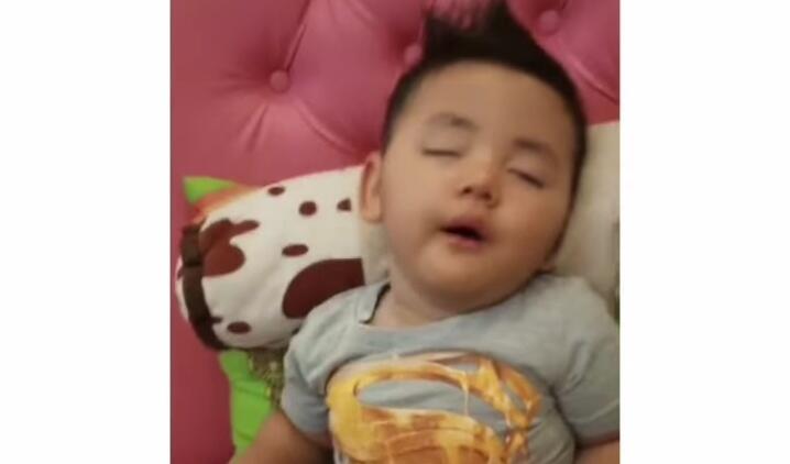 Kisah Haru Pengguna Tik Tok, Shaka Bayi Pengidap Sindrom Putri Tidur! Adakah Obatnya?