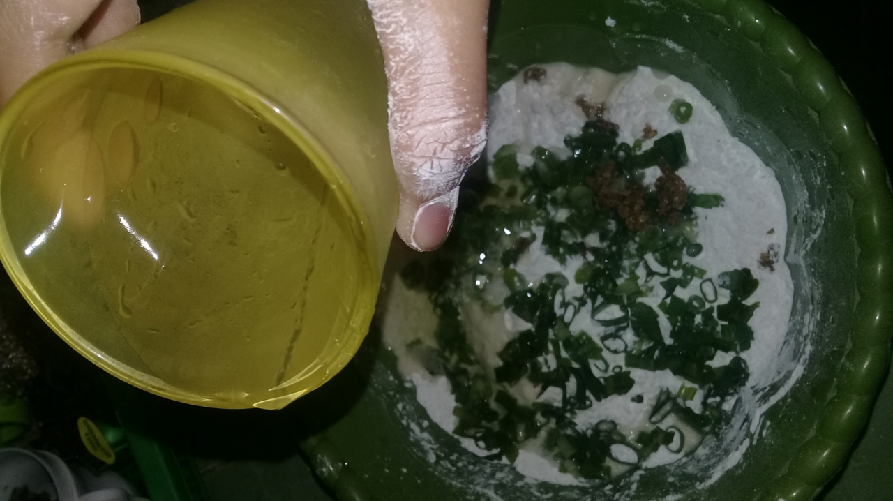 Kamu Gabut? Coba Lakukan Ini Membuat Cireng Isi Ayam Terenak!!!