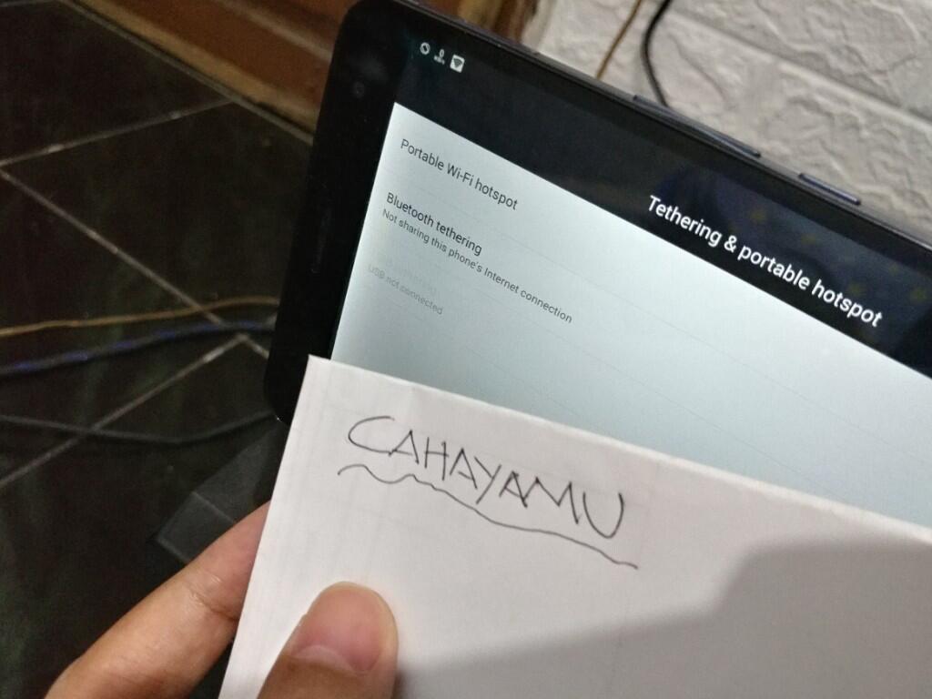 Life Hack Internet Hemat Saat WFH dengan Ponsel dan Kaleng Bekas