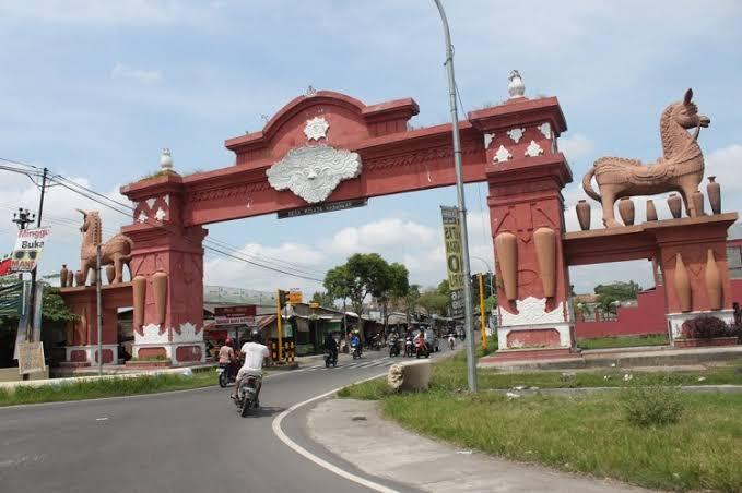 Cara Membuat Karya Keramik Modern